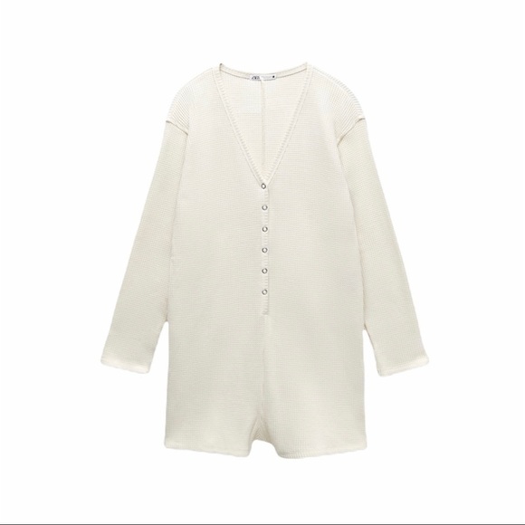 ZARA Short Textured Weave Jumpsuit - Picture 6 of 6